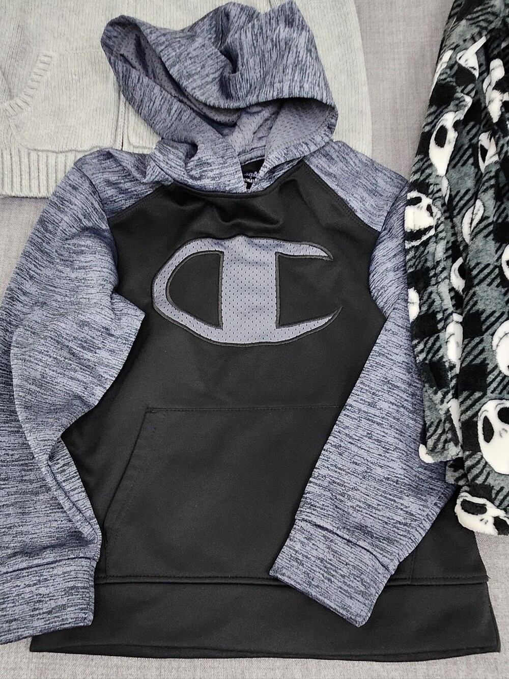 Polo Ralph Lauren Zip Up/ Nightmare Before Christmas Robe NWT/ Champion Pullover - Picture 4 of 6